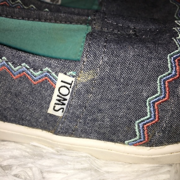 Toms Denim Canvas Embroidered Flat Girls Size 2.5 - Picture 7 of 8